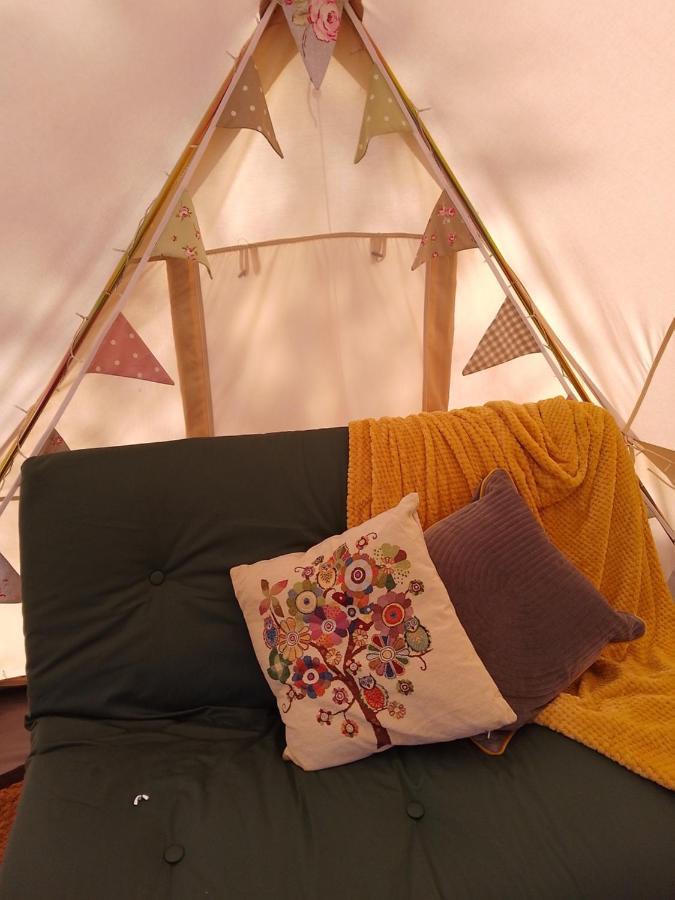6M Emperor Tent Near Whitby With Log Burner Liverton Buitenkant foto